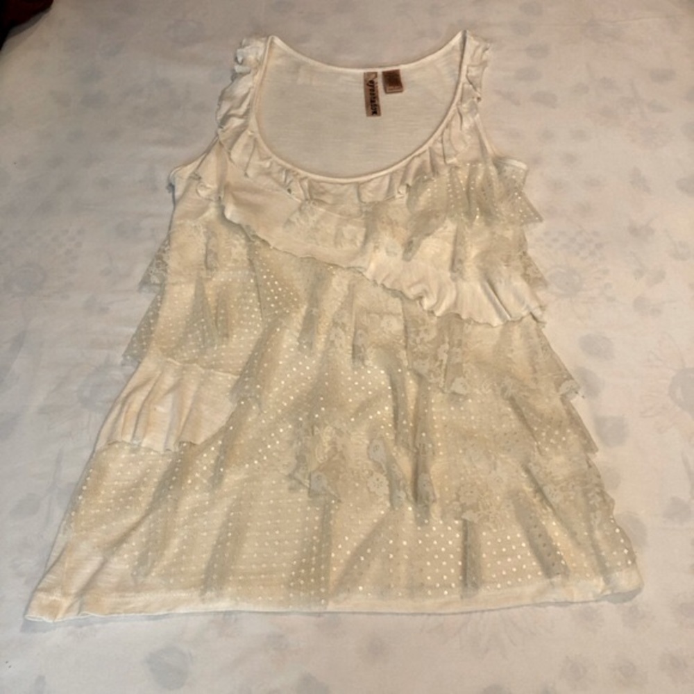 Eyeshadow Multi Layer Lace Front Tank Top - Picture 8 of 15